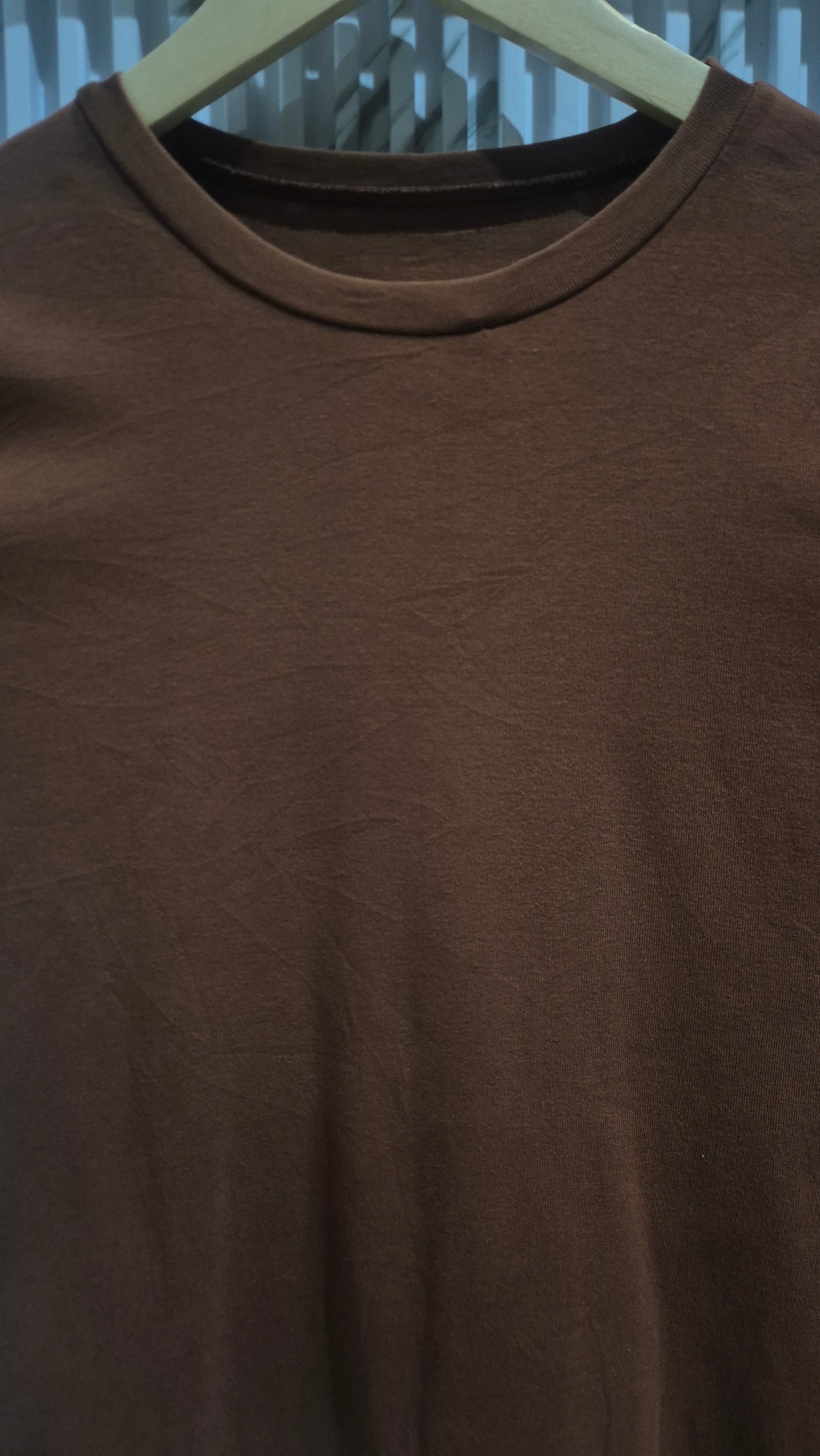 Women’s Solid Brown Round Neck T-Shirt – Minimal Casual Everyday Top