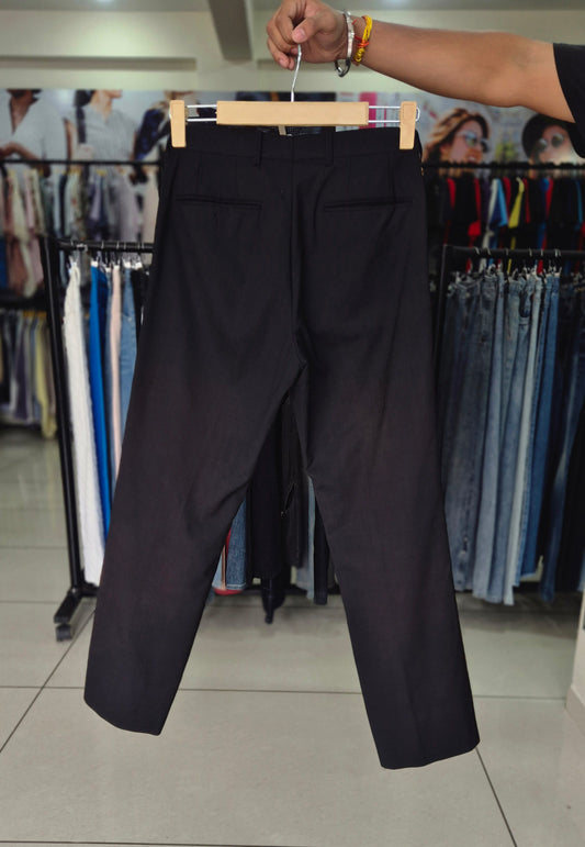 Women's Classic Minimalist Black Ankle Pants with Pockets