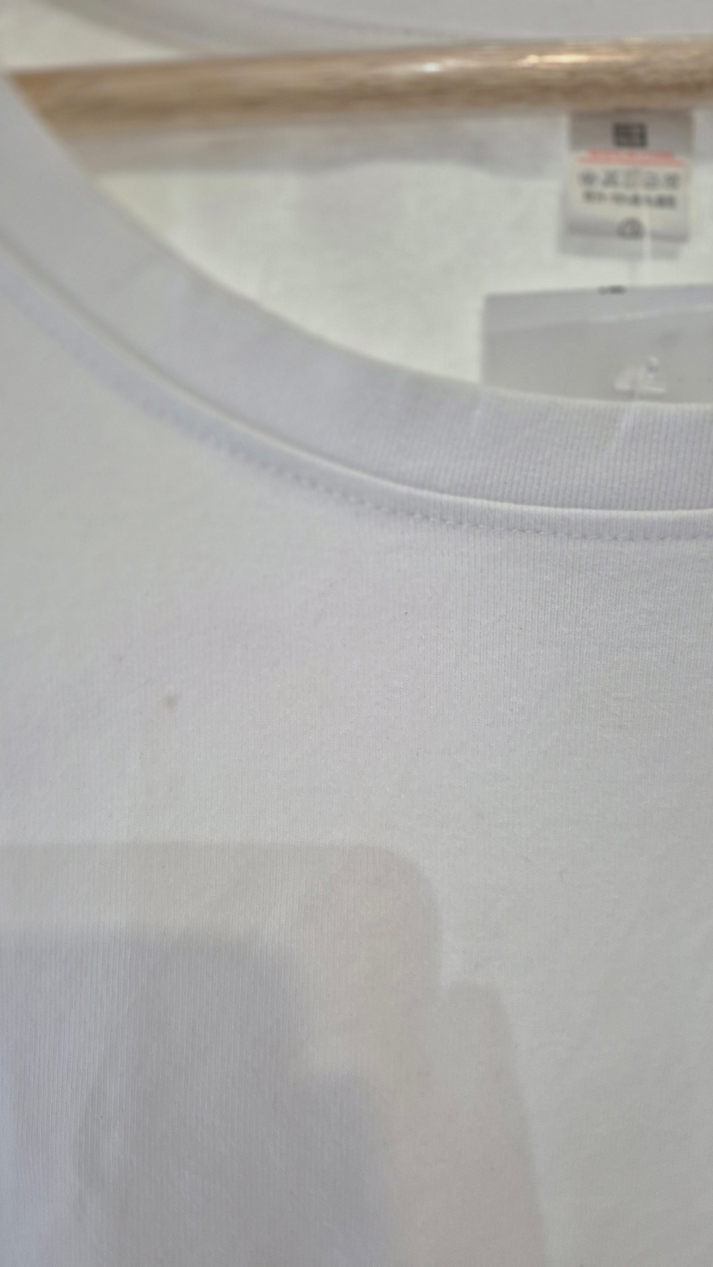Women’s Solid White Crop T-Shirt – Minimal Round Neck Casual Top