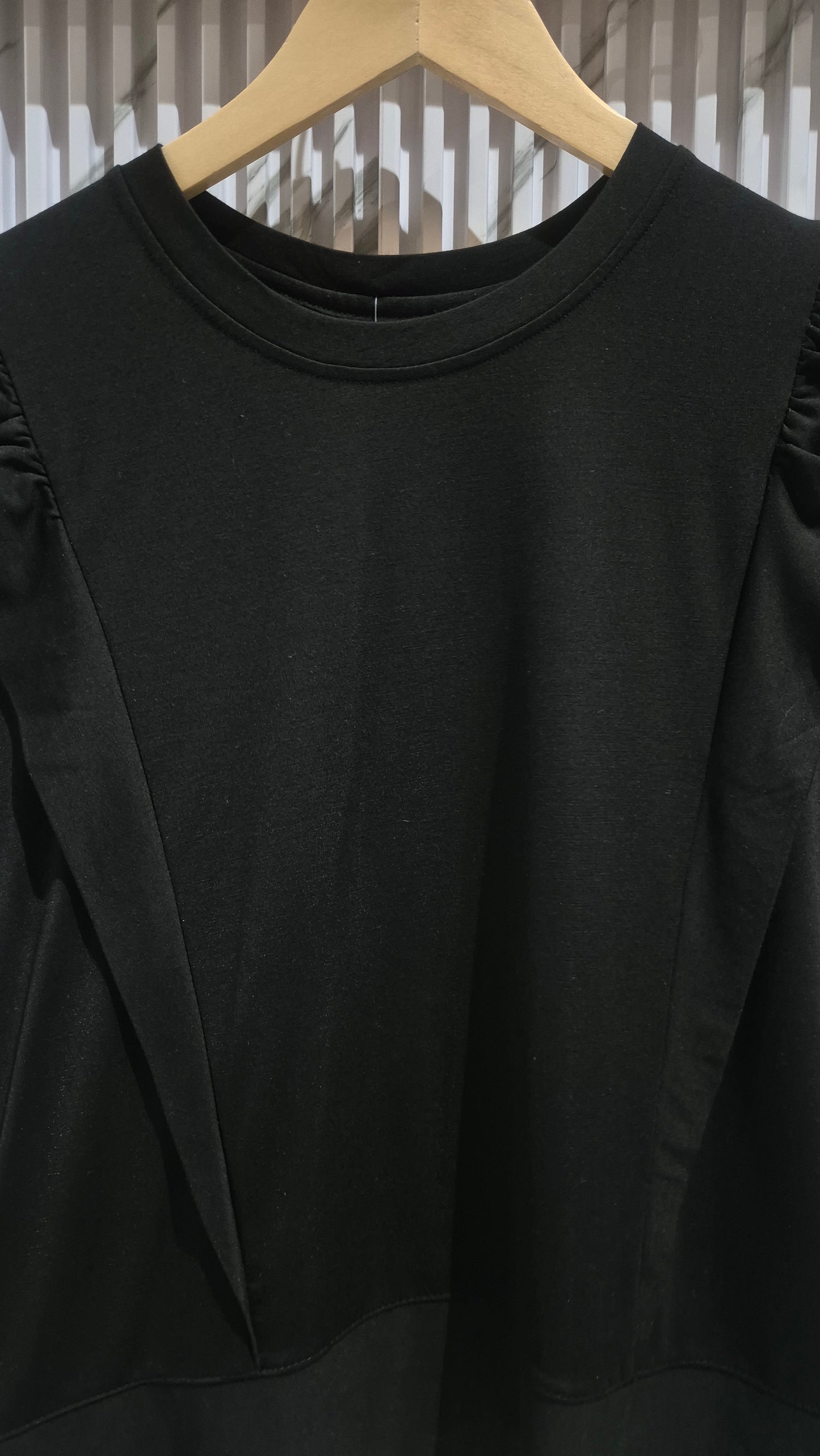 Elegant Puff Sleeve Black T-Shirt