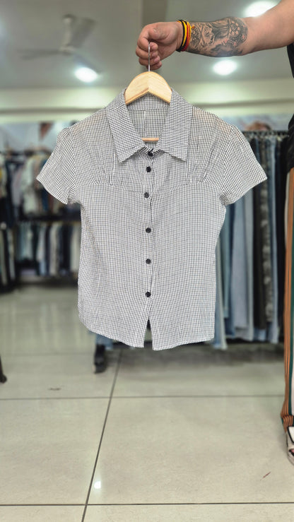 Women's Black and White Gingham Short Sleeve Button-Down Shirt