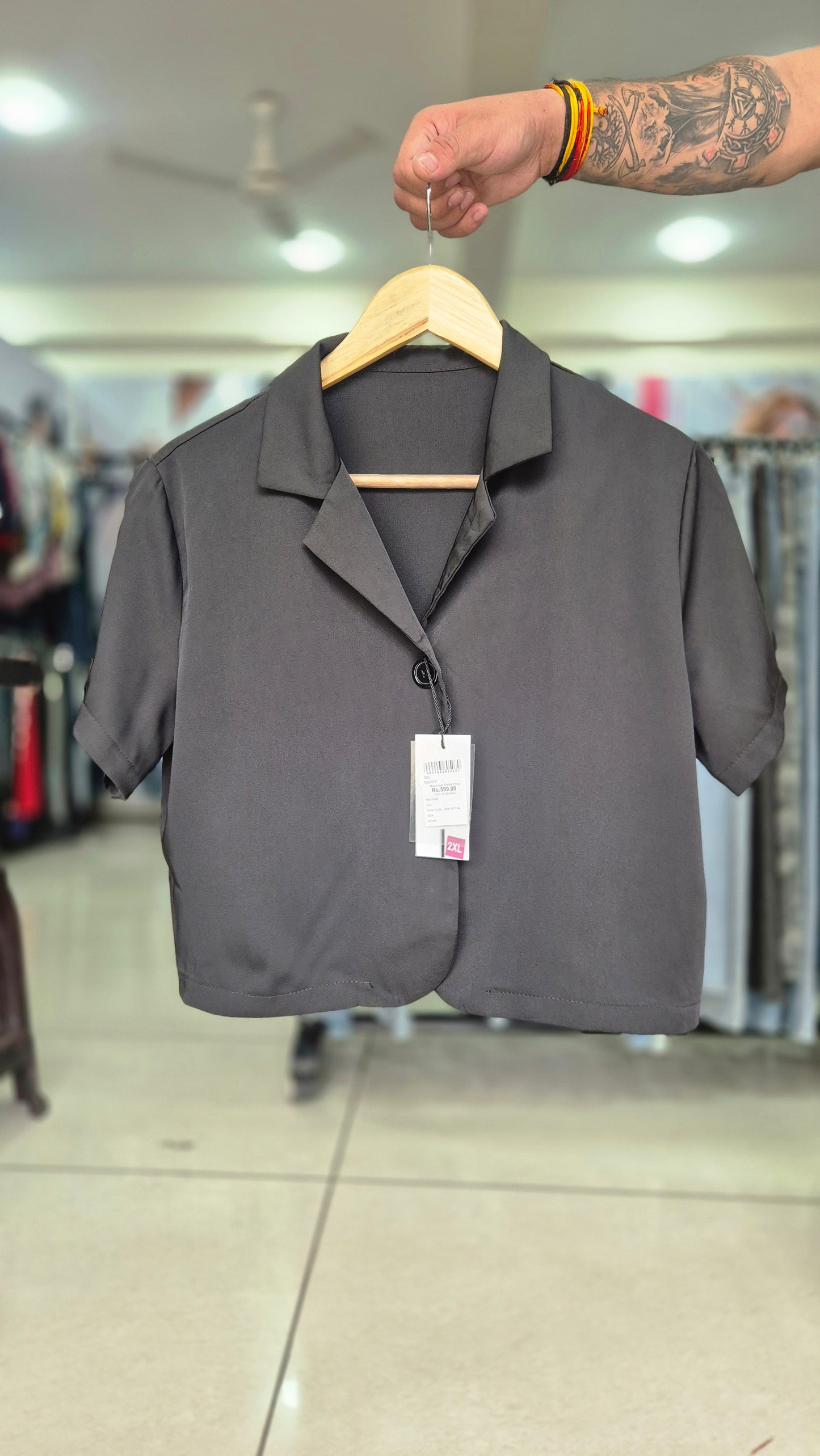Women's Black Short Sleeve Cropped Blazer Top