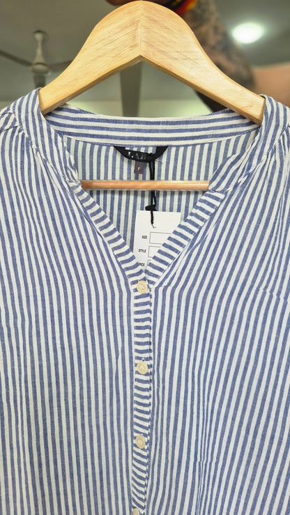 Relaxed Fit Three-Quarter Sleeve Shirt with High-Low Hem