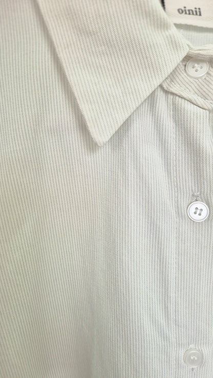 Women's oinii Off-White Textured Long Sleeve Button-Down Shirt