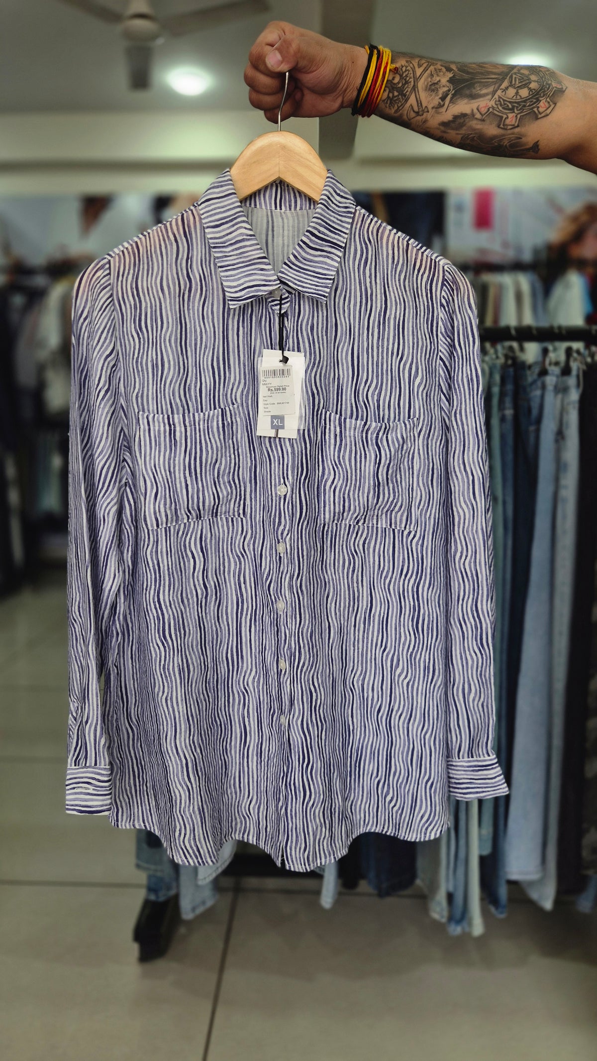 Women's Blue and White Wavy Striped Long Sleeve Shirt