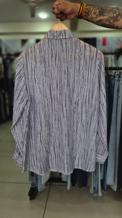 Women's Blue and White Wavy Striped Long Sleeve Shirt