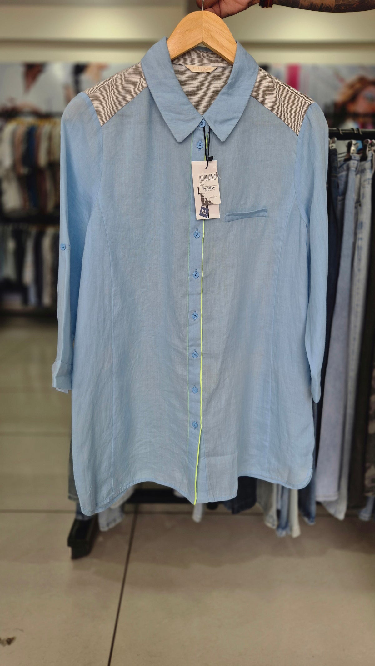 Women's Olivia Lauren Light Blue Color-Block Long Sleeve Shirt