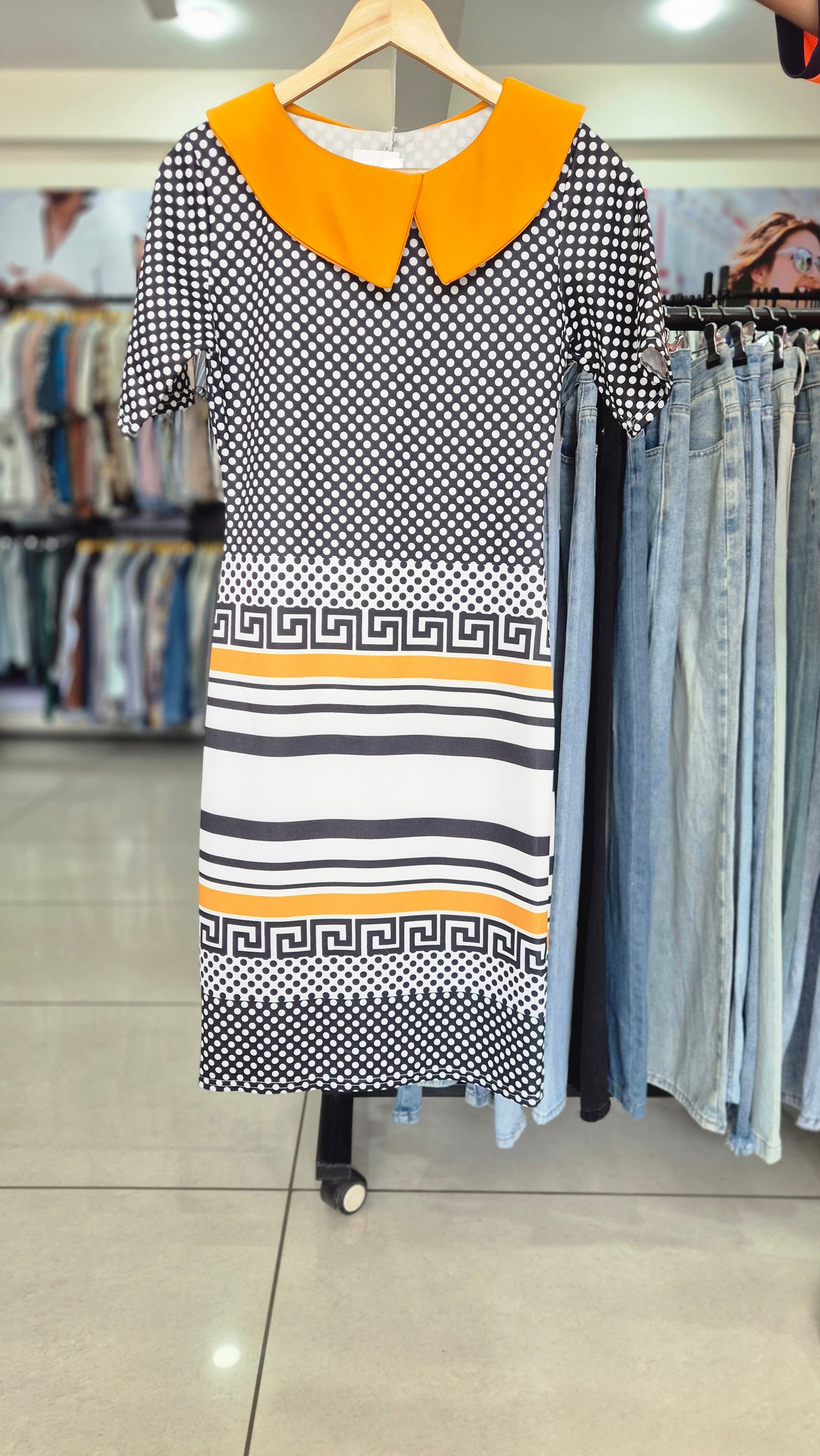Polka Dot Contrast Collar Midi Dress