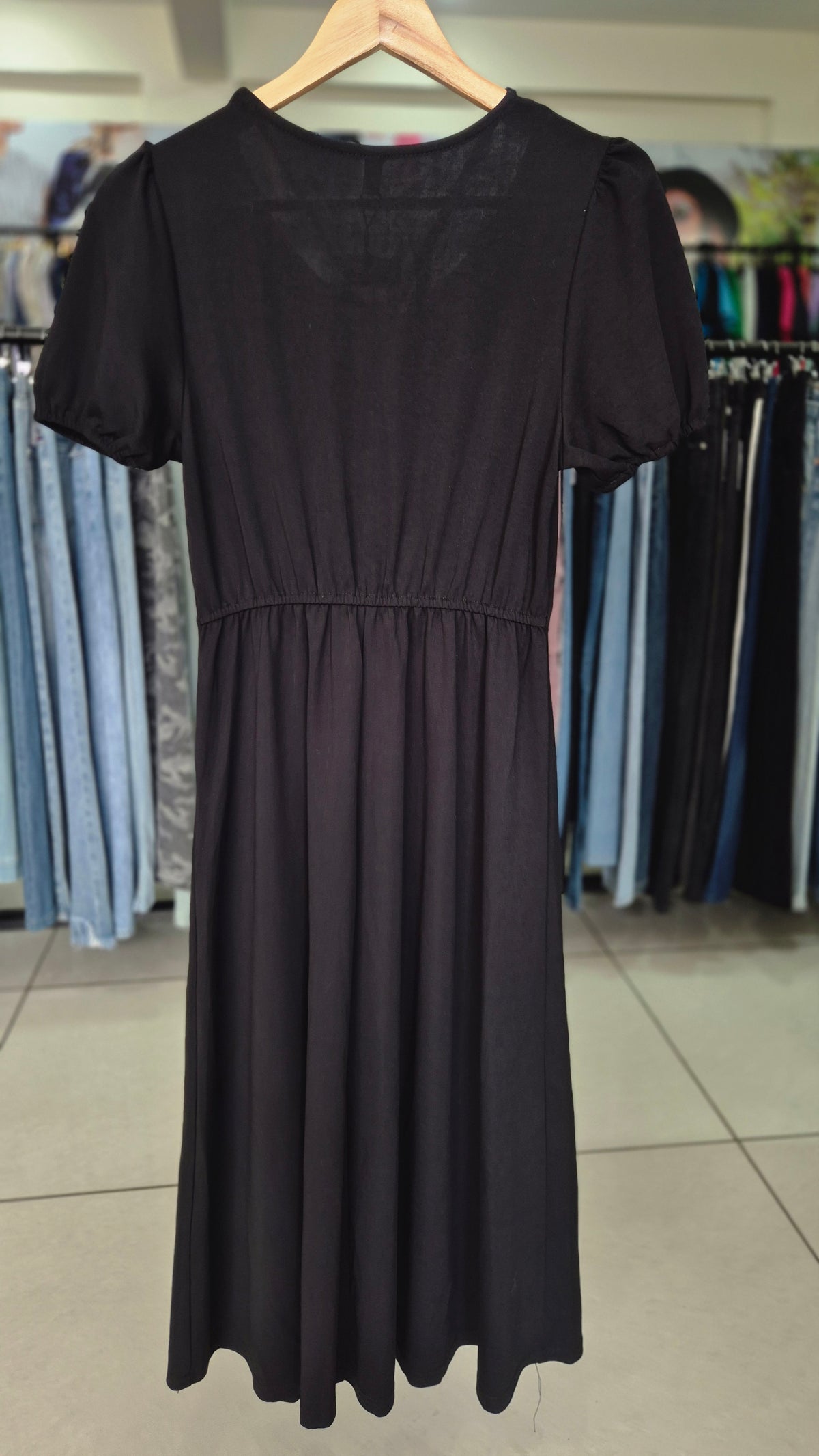 Black Ruched V-Neck Midi Dress with Puff Sleeves
