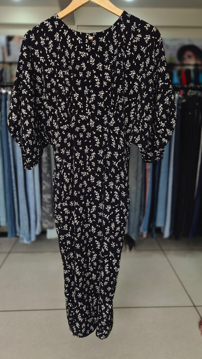 Women's Black and White Floral Print Midi Dress with Short Sleeves