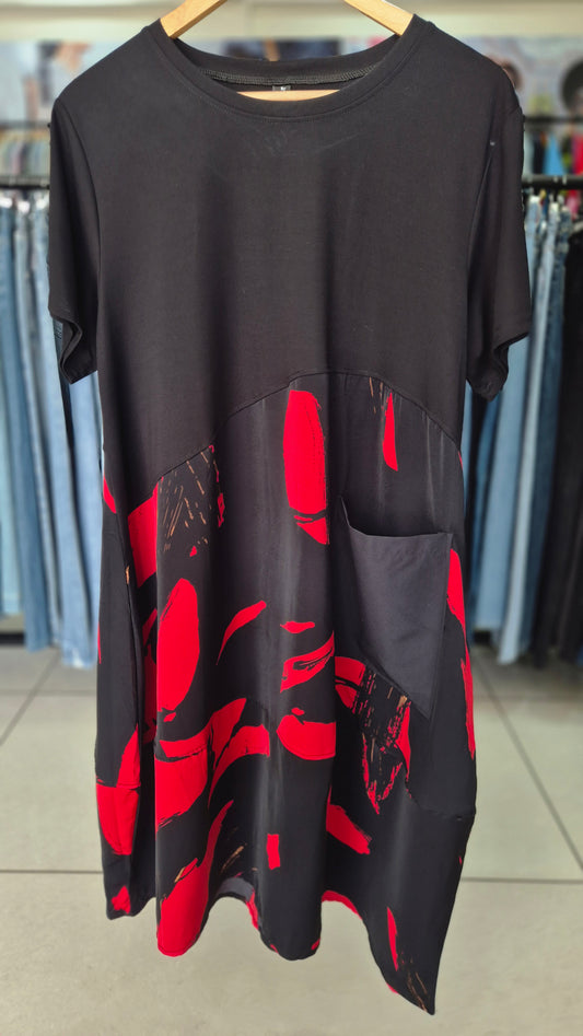 Black and Red Abstract Brushstroke Drop Waist Tunic Dress