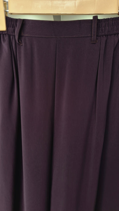 Women's Relaxed Fit Plum Pants with Asymmetrical Back Pocket