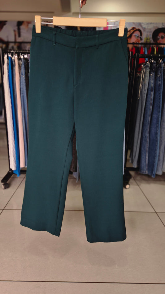 Women's Dark Green Flat Front Culottes with Pockets